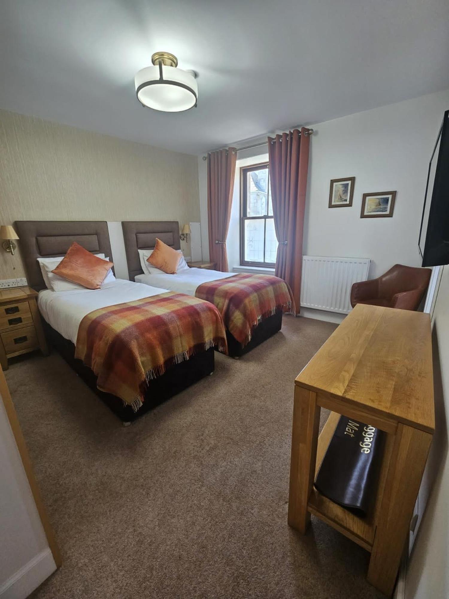 Fort Charlotte Guest House Lerwick Eksteriør bilde